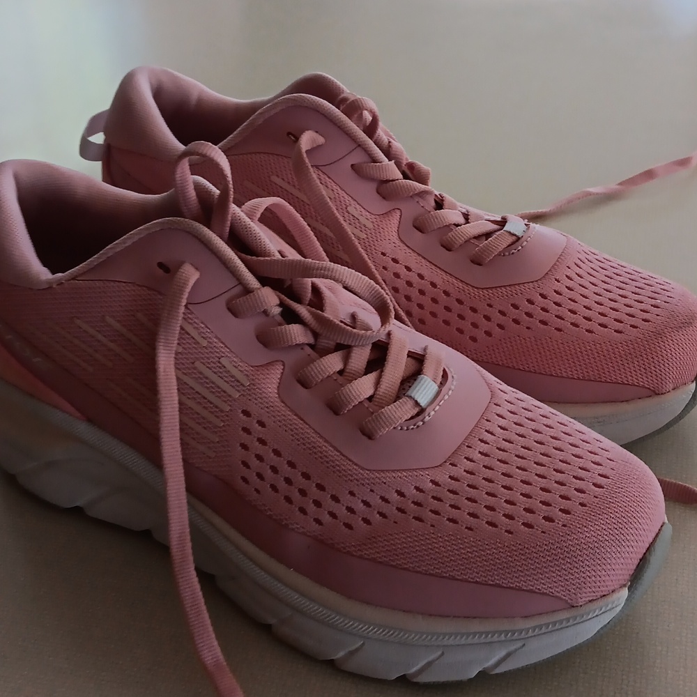 Easy Spirit pink Emove shoes, size 8W